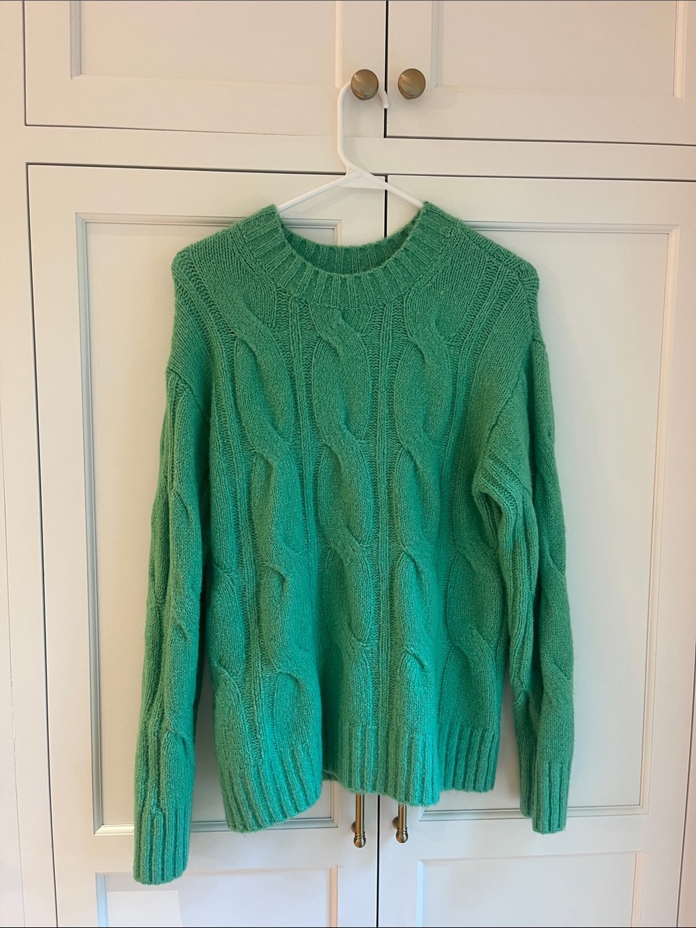 American Eagle Outfitters Green Cable Knit Crewneck Sweater